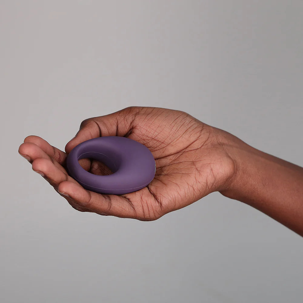 Je Joue Mio Rechargeable Vibrating Silicone Cock Ring Purple